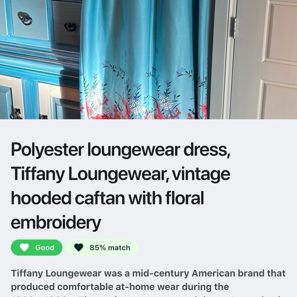 Vintage Tiffany & Co. Light Turquoise Loungewear Top with Blue Embroidered Label - Picture 5 of 8